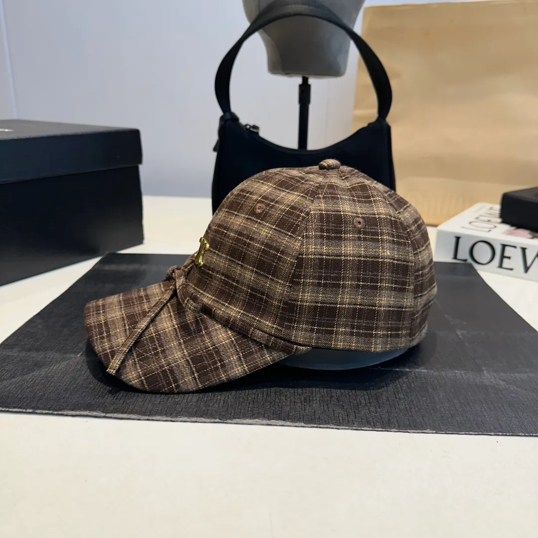 P70 CELINE new Arc de Triomphe plaid bow hardware baseball cap