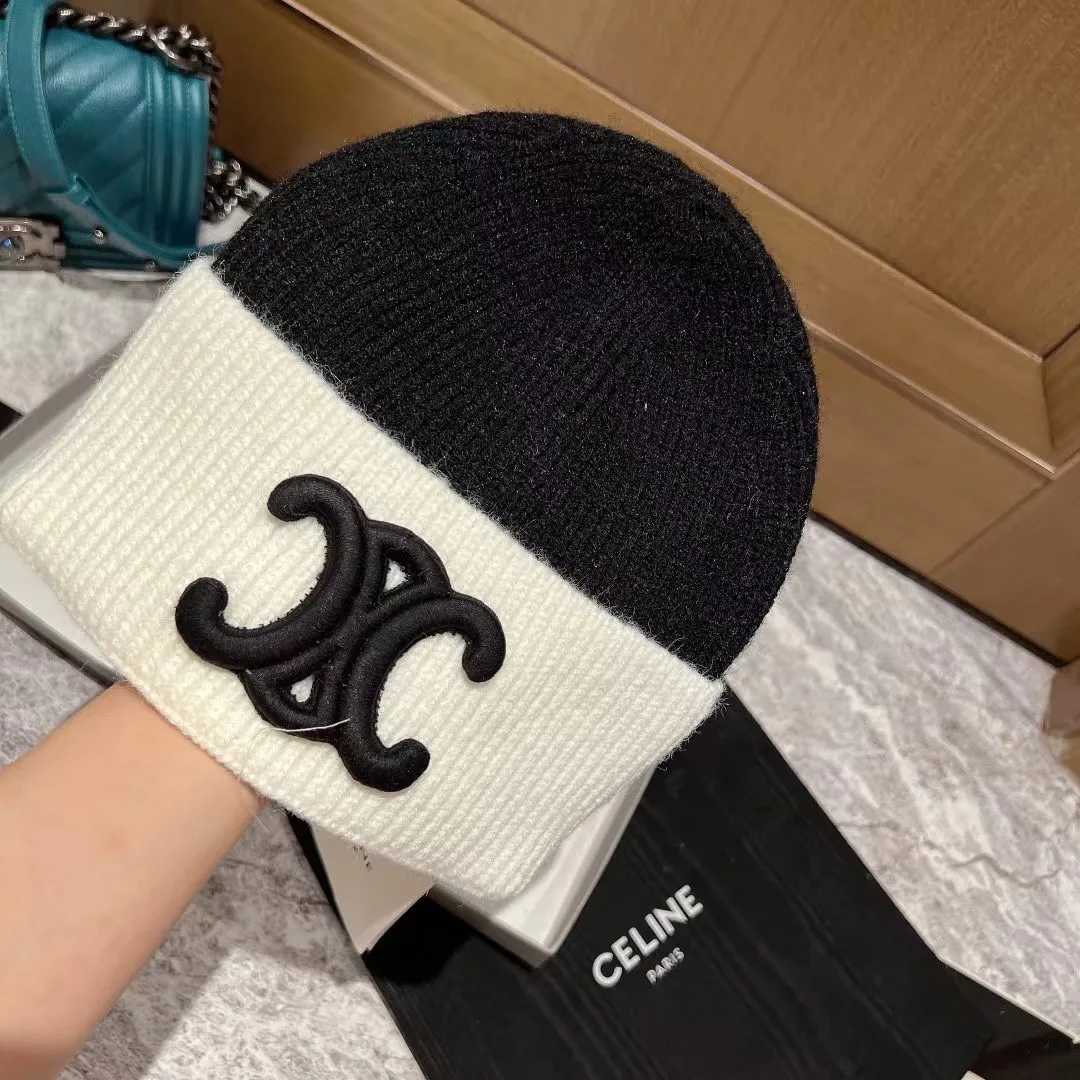 CELINE cashmere knitted hat