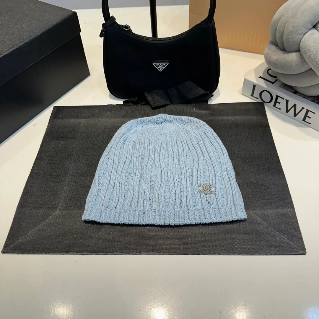 P56 Celine new knitted beanie