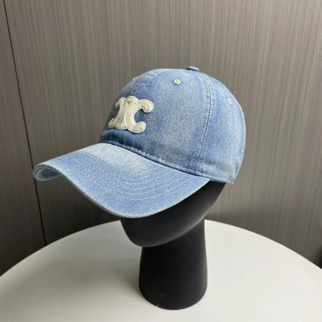 P50💛 Comes with dust bag [CELINE Celine] new denim baseball cap🧢, a must-have and easy to match when out on the street, get it now!