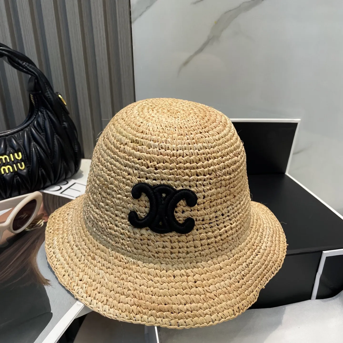 P110💛[CELINE Celine] New raffia densely woven straw hat, the first choice for the beach in summer ~ the same style as the stars ~ big brands are simple