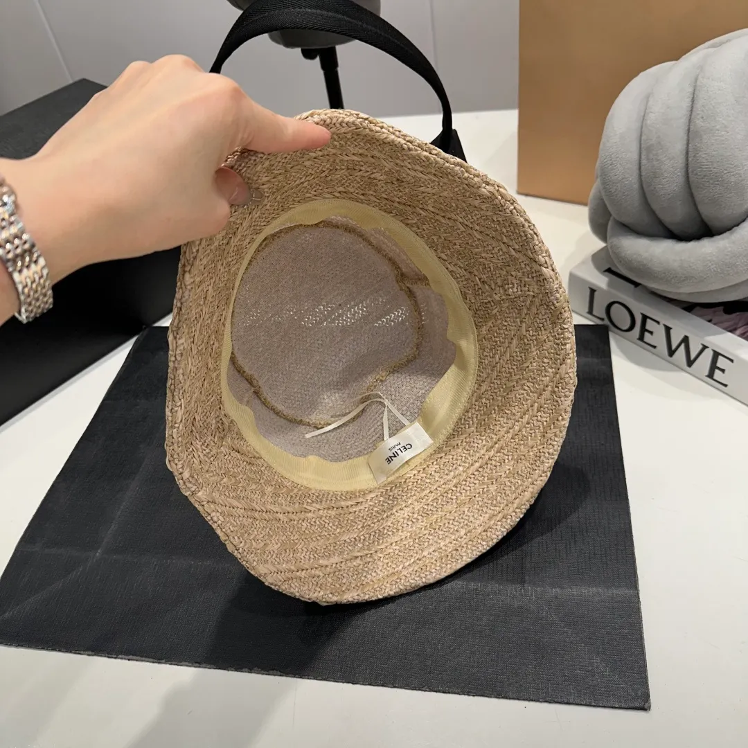 P60 Celine new straw hat, head circumference 57cm
