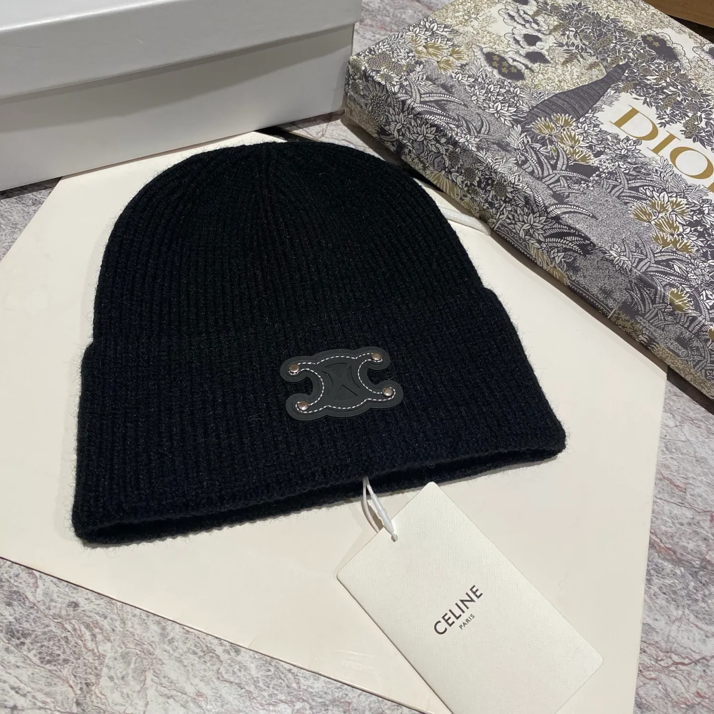 CELINE cashmere knitted hat