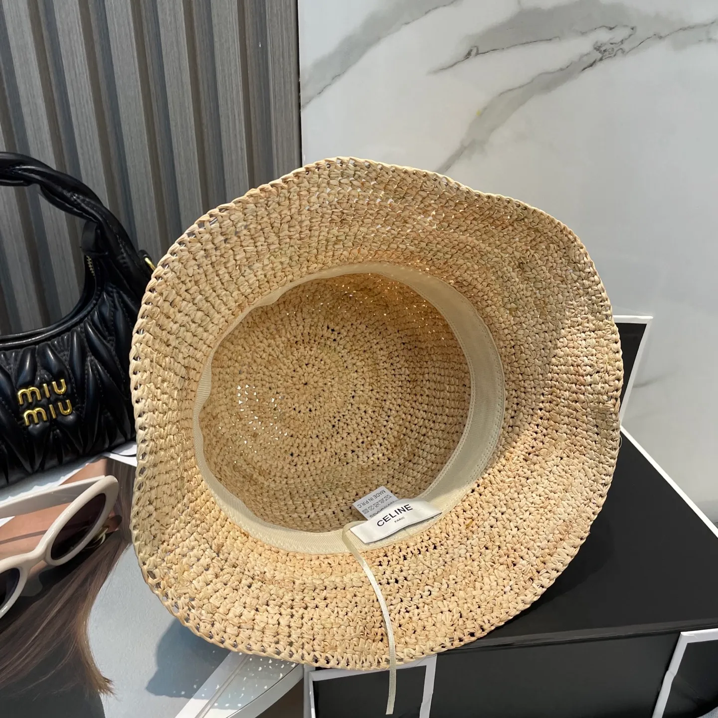 P110💛[CELINE Celine] New raffia densely woven straw hat, the first choice for the beach in summer ~ the same style as the stars ~ big brands are simple