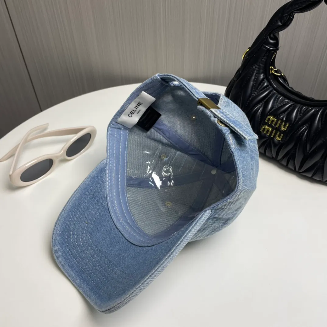 P60💛 Comes with dust bag [CELINE Celine] new denim baseball cap🧢, a must-have and easy to match when going out, hurry up and get it!