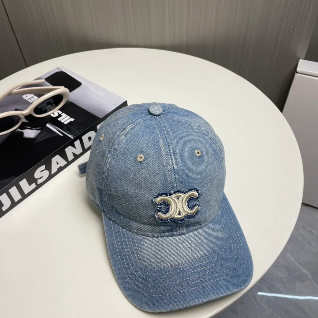 P60💛 Comes with dust bag [CELINE Celine] new denim baseball cap🧢, a must-have and easy to match when going out, hurry up and get it!