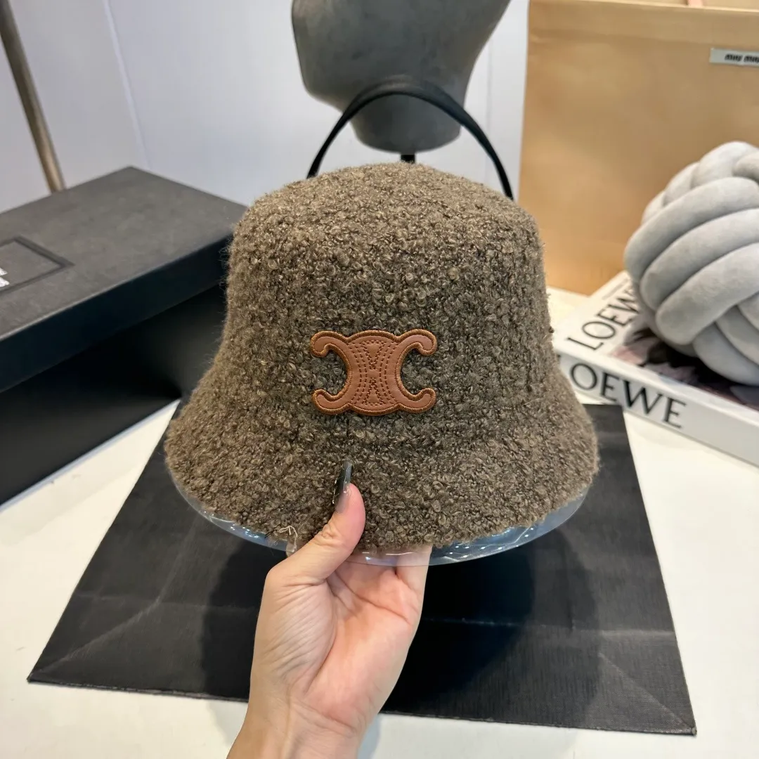 P60 Celine Celine* customized version of Arc de Triomphe lamb wool basin hat women's bucket hat 2025 hot new style autumn and winter hat fisherman hat winter style