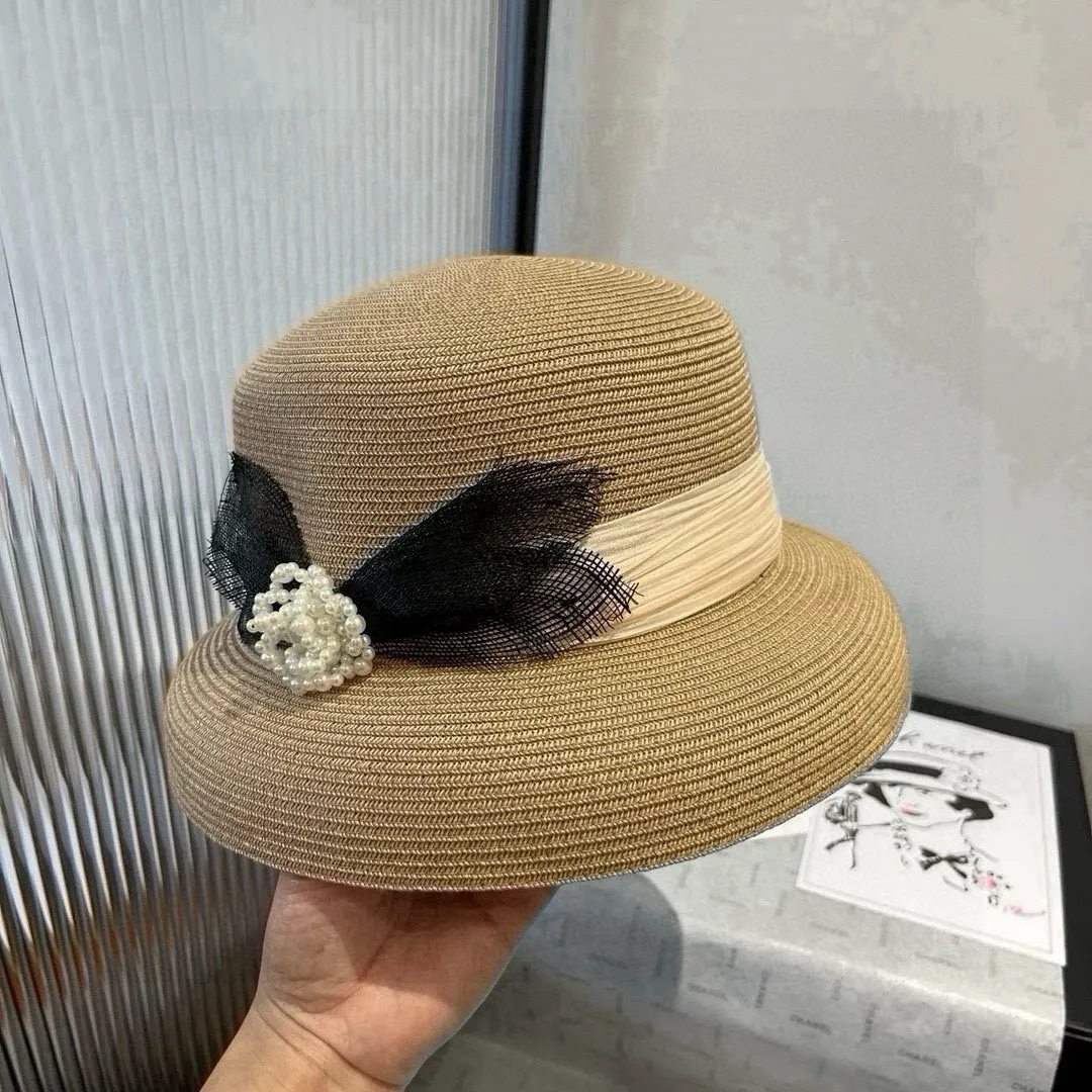 💰170¥ Celine, new basin hat, matched with linen accessories, full of ladylike style, head circumference 57cm
