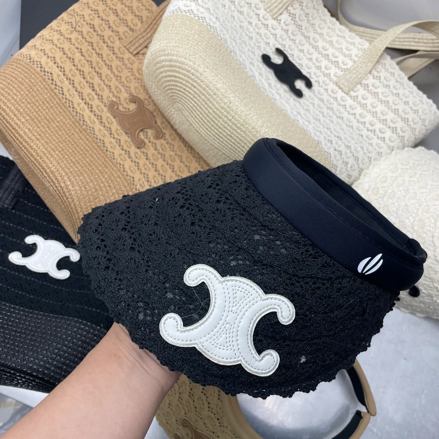 celine beach 🏖️Vacation style empty top hat bag