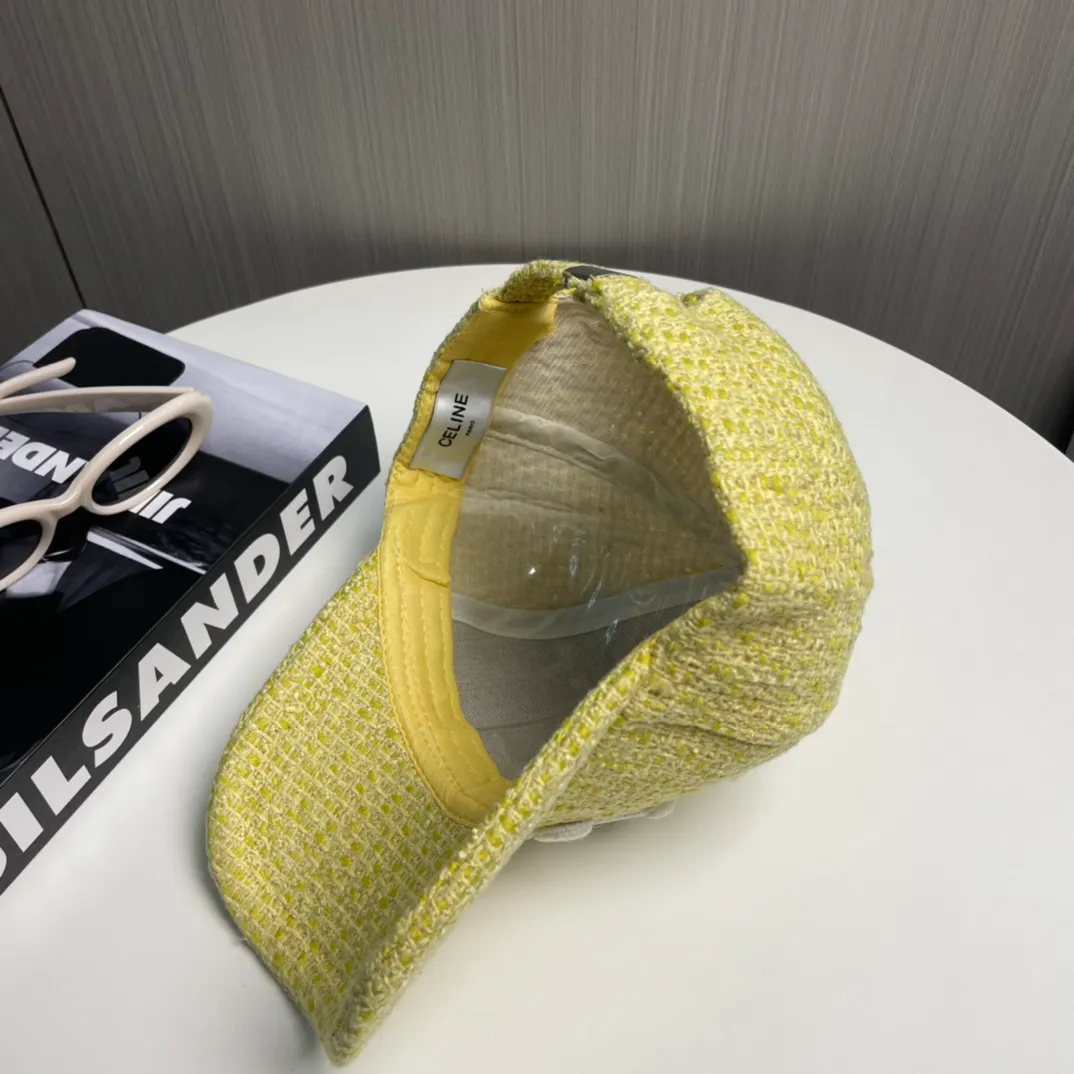P66 Celine's new counter synchronized small fragrance style tweed baseball cap🧢Full details, celebrity style, super brand, easy to match!