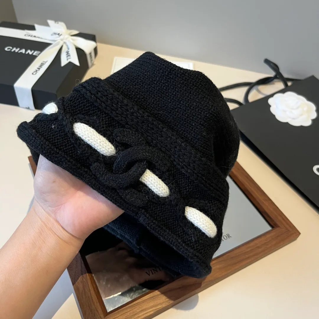 💰70¥ Chanel knitted beanie