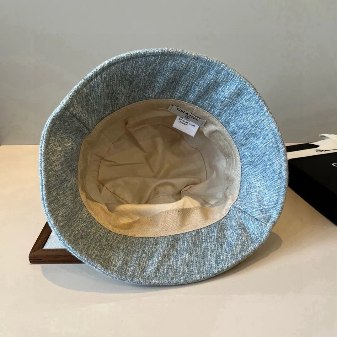 💰100¥ Chanel new bucket hat, head circumference 57cm