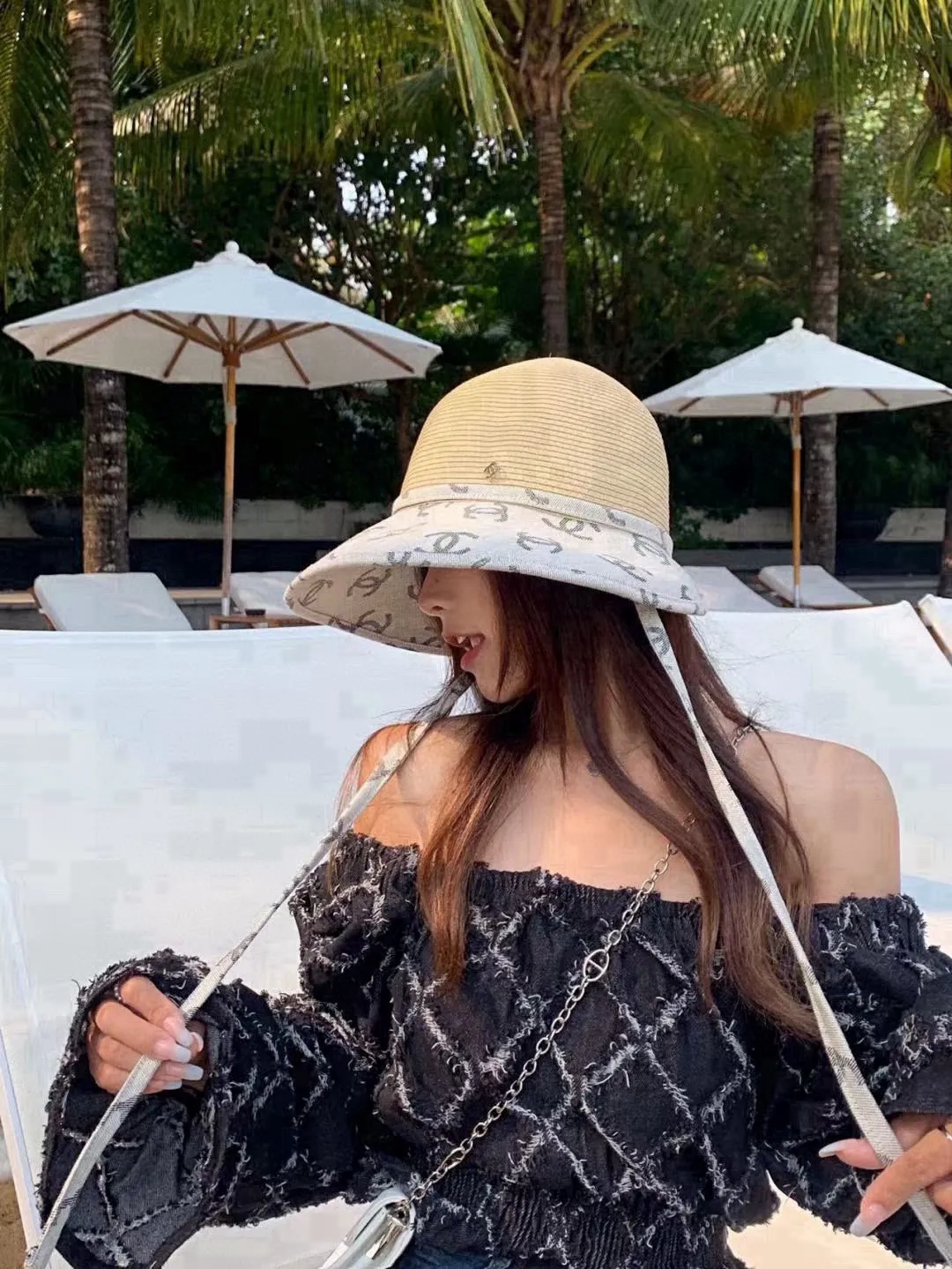 💰140¥ Chanel straw hat, advanced customization, head circumference 57cm.