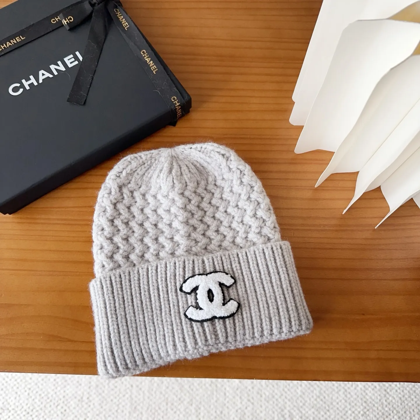 💰54 Chanel official website releases CHANEL small and popular knitted hat! Xiaohongshu’s new product is released, it’s so 🉑️, high-elastic fabric, classic colors, same style for men and women.