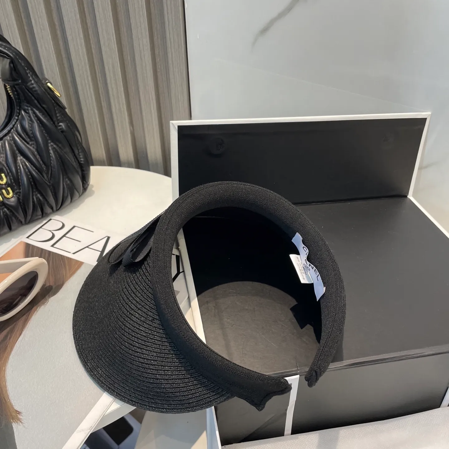 P80 Chanel empty top hat, advanced customization, lady style, attention to detail, sun protection and UV protection in summer, a must-have for travel, versatile and good-looking