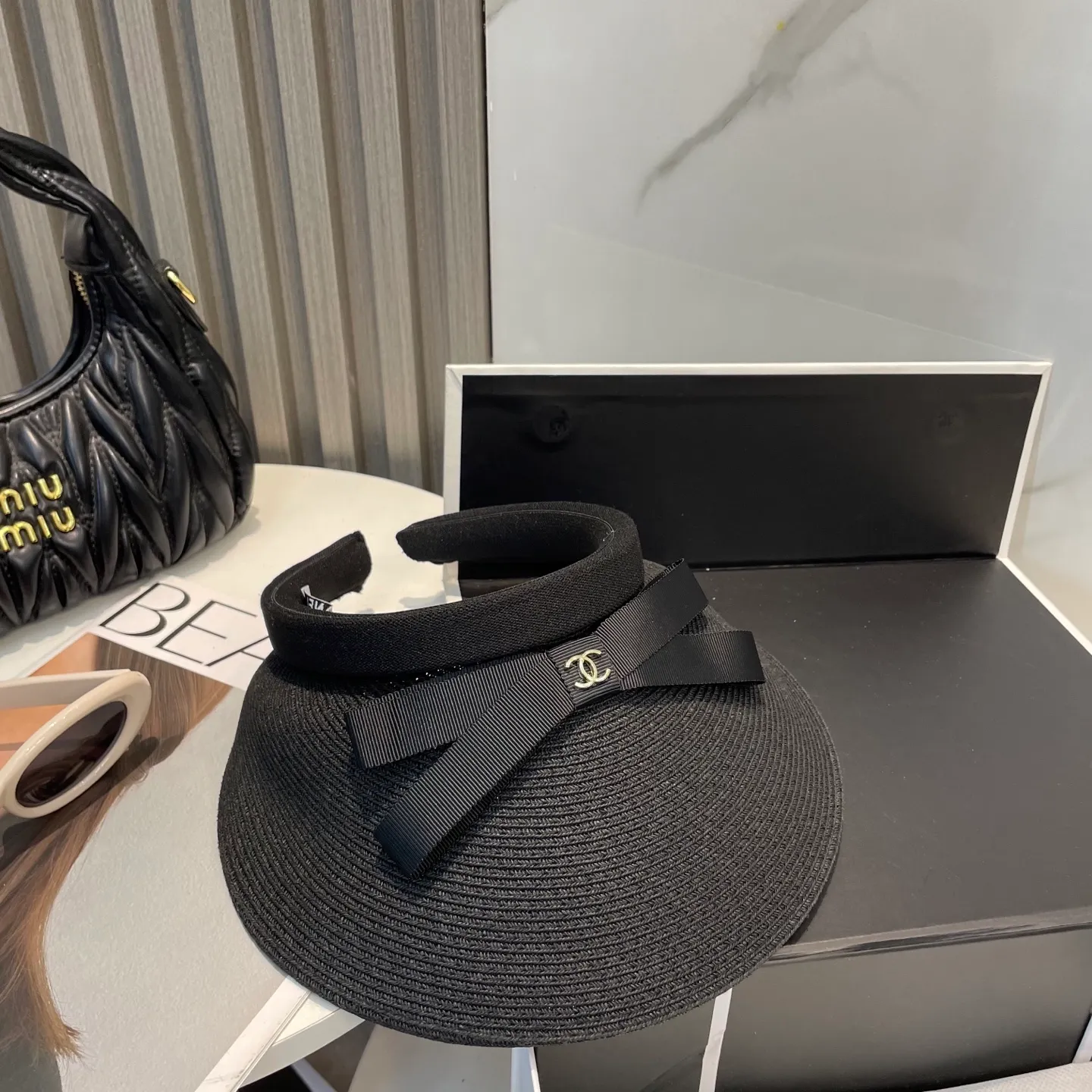 P80 Chanel empty top hat, advanced customization, lady style, attention to detail, sun protection and UV protection in summer, a must-have for travel, versatile and good-looking