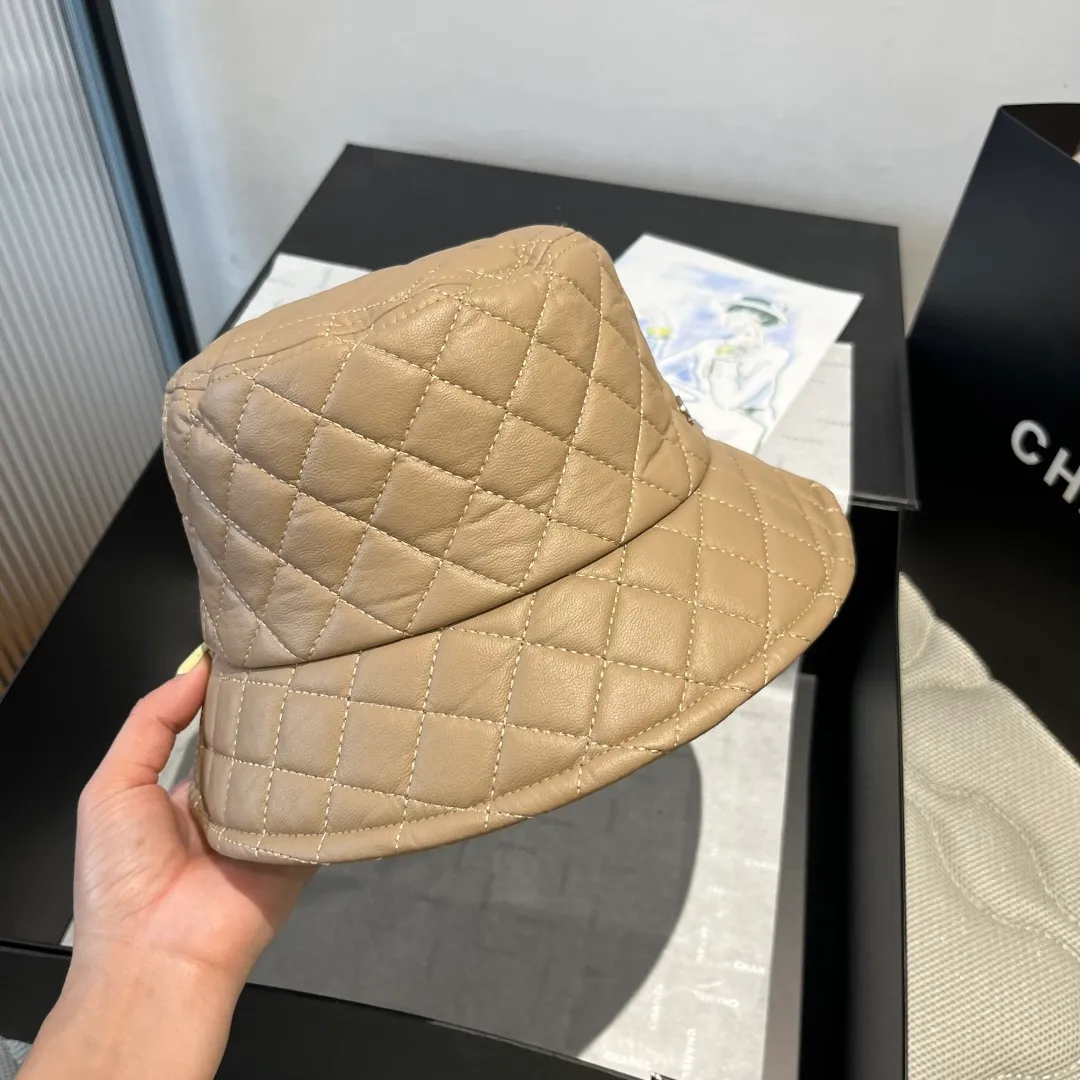 Special batch 💰90¥ Chanel new bucket hat foldable head circumference 57