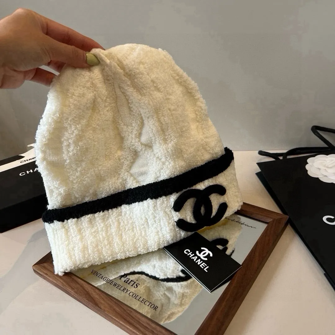 💰70¥ Chanel knitted beanie