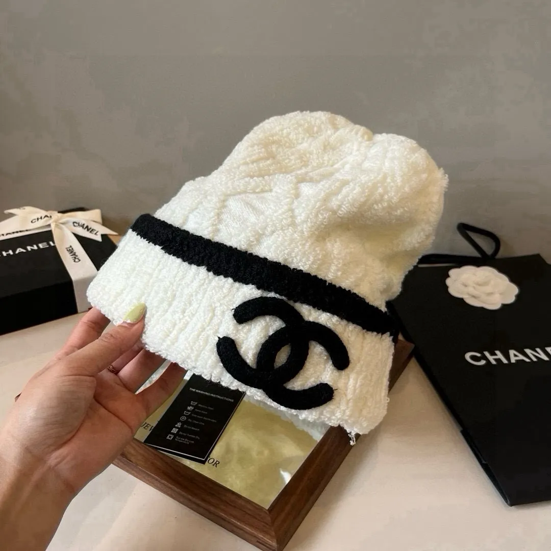 💰70¥ Chanel knitted beanie