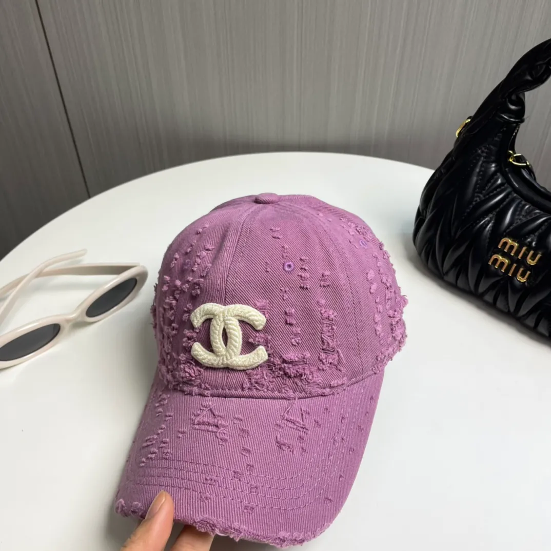 P76 CHANEL 25 new baseball cap, classic and simple logo, fashionable and casual design, popular new product