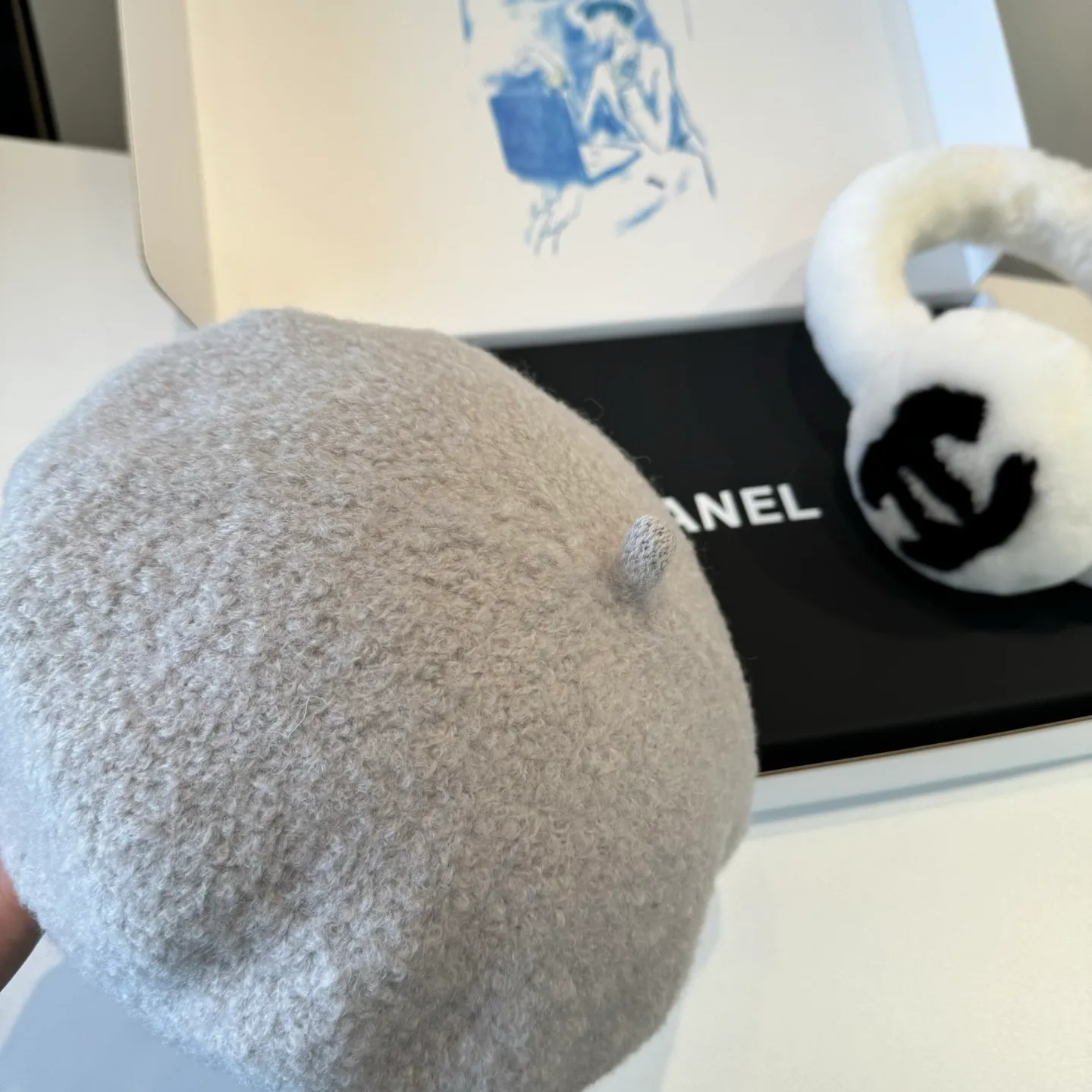 💰100¥ Chanel new cashmere beret, head circumference 57cm