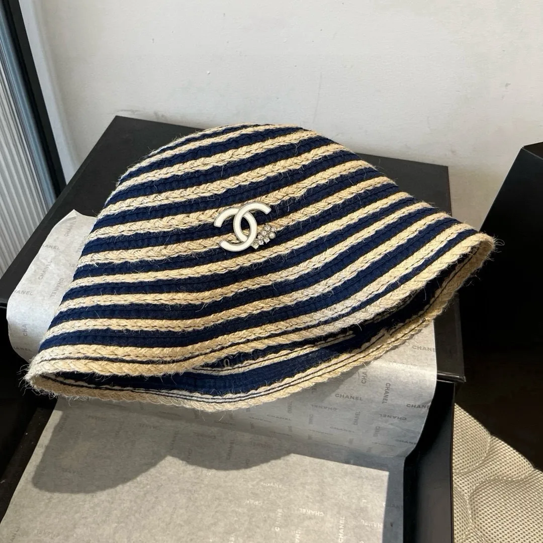 💰140¥ Chanel knitted bucket hat, head circumference 57cm