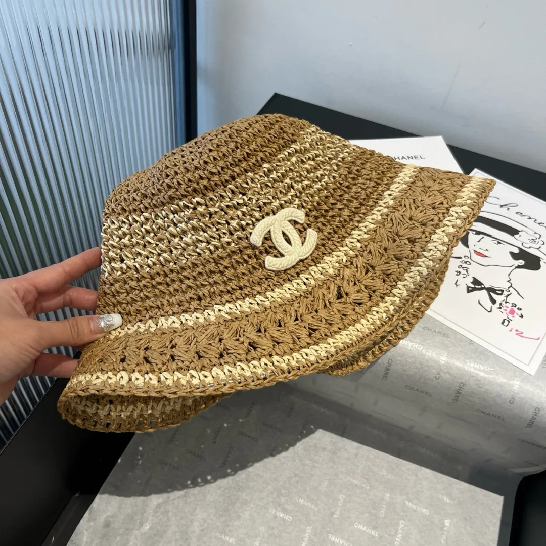 💰100¥ Chanel handhook straw hat, sunshade straw hat, foldable, head circumference 57cm