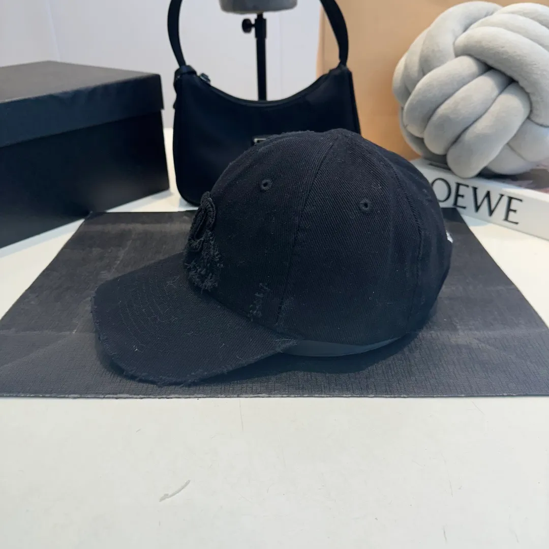 P60 Chanel CH.NEL new baseball cap, Xiaoxiang is classic and simple, fashionable and casual design, popular new product