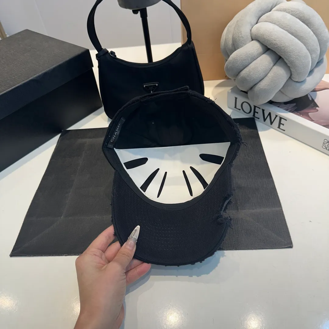 P60 Chanel CH.NEL new baseball cap, Xiaoxiang is classic and simple, fashionable and casual design, popular new product