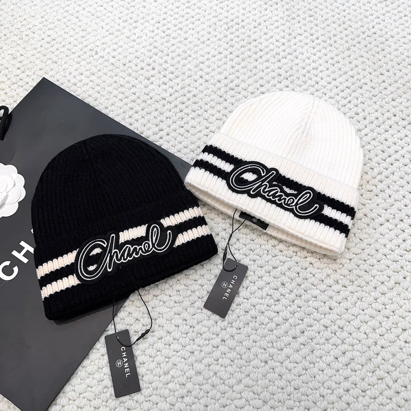 P70 Chanel official website quality Chanel autumn and winter woolen hat recommended by Internet celebrity fashion bloggers, Xiaohongshu's popular style, super soft and comfortable knitted hat with excellent elasticity!