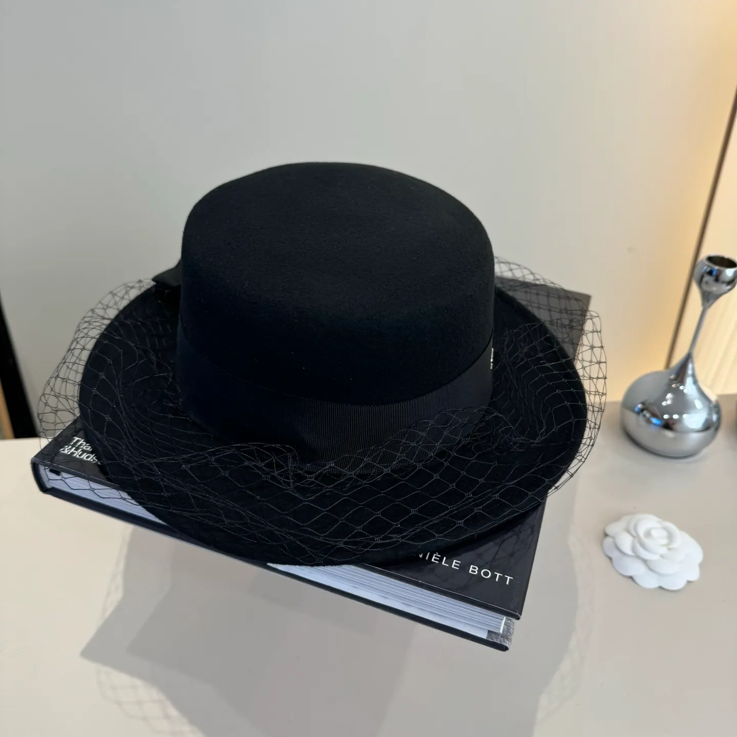 💰200¥ Chanel wool flat top, mesh hat, 100% wool🦙fabric% head circumference 57cm