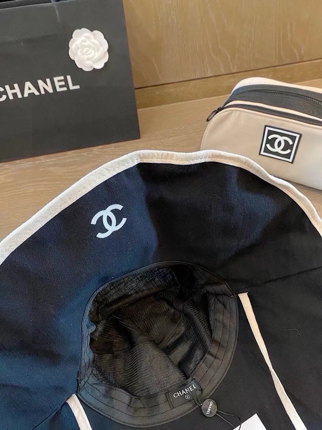 120¥ Chanel large brim bucket hat, canvas hat, simple internet celebrity style, head circumference 57cm