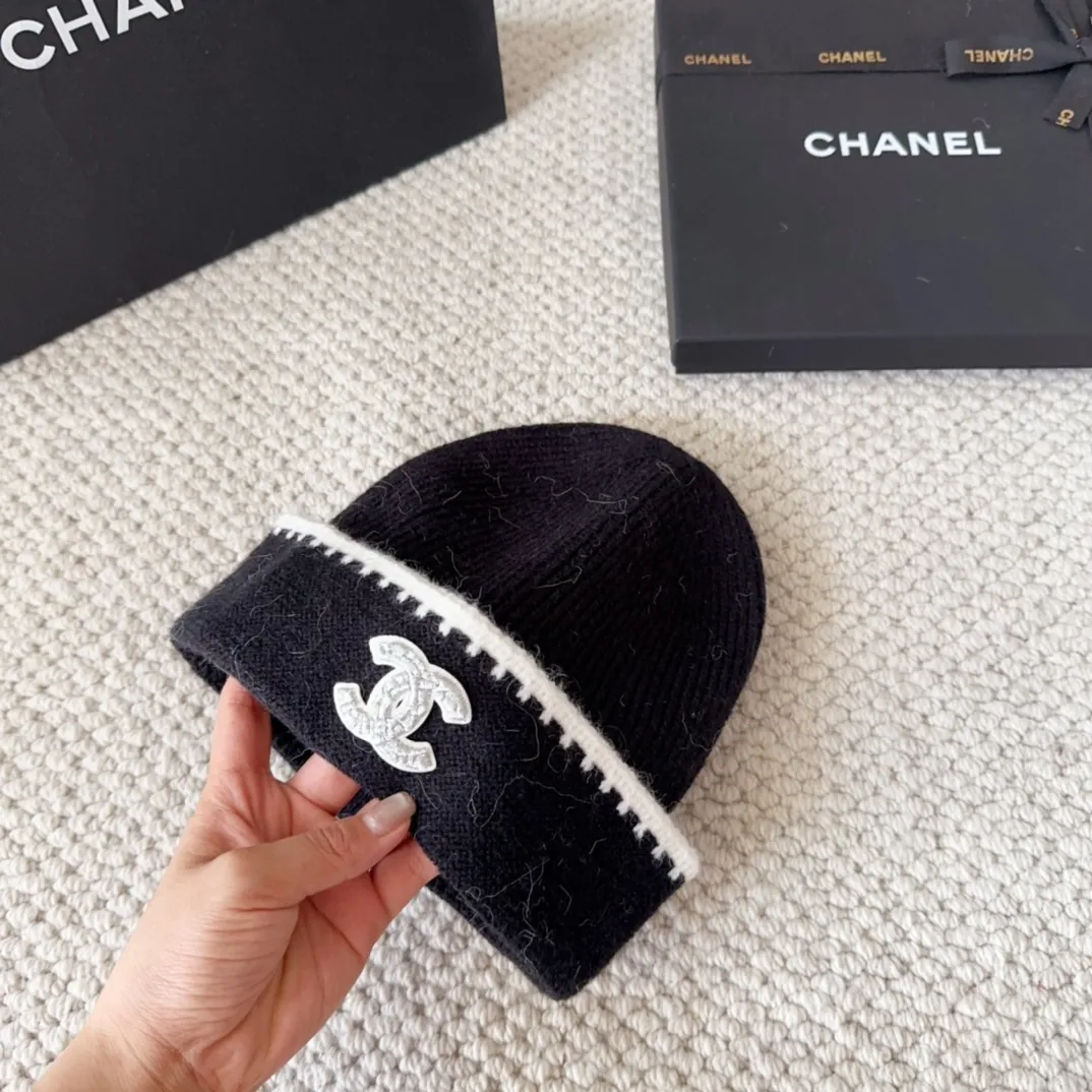 💰56 Chanel official website releases CHANEL small and popular knitted hat! Xiaohongshu’s new product is released, it’s so 🉑️, high-elastic fabric, classic colors, same style for men and women.