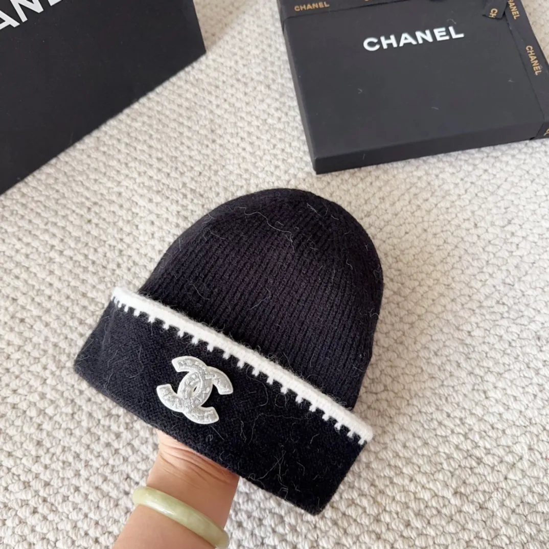💰56 Chanel official website releases CHANEL small and popular knitted hat! Xiaohongshu’s new product is released, it’s so 🉑️, high-elastic fabric, classic colors, same style for men and women.