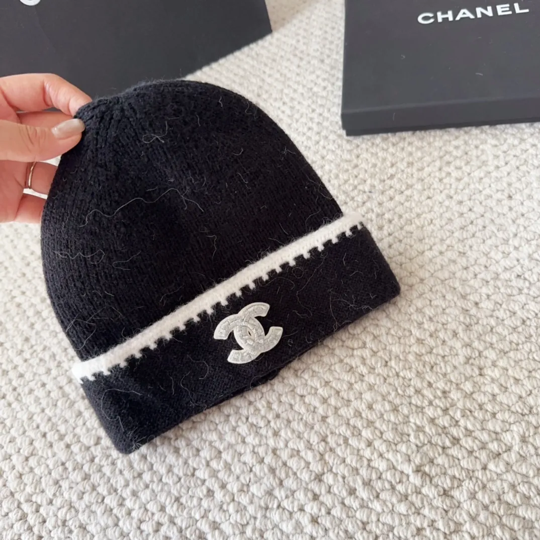 💰56 Chanel official website releases CHANEL small and popular knitted hat! Xiaohongshu’s new product is released, it’s so 🉑️, high-elastic fabric, classic colors, same style for men and women.