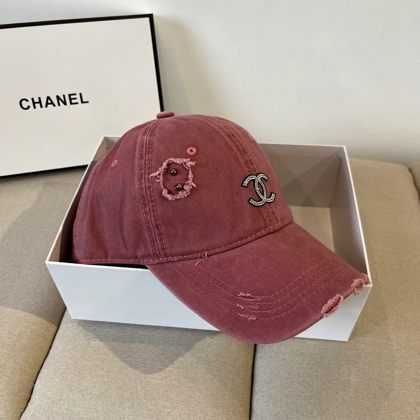 P60 CHANEL Chanel 2025 new small fragrance big-name baseball cap, counter classic style, unisex, head circumference 57, four colors available
