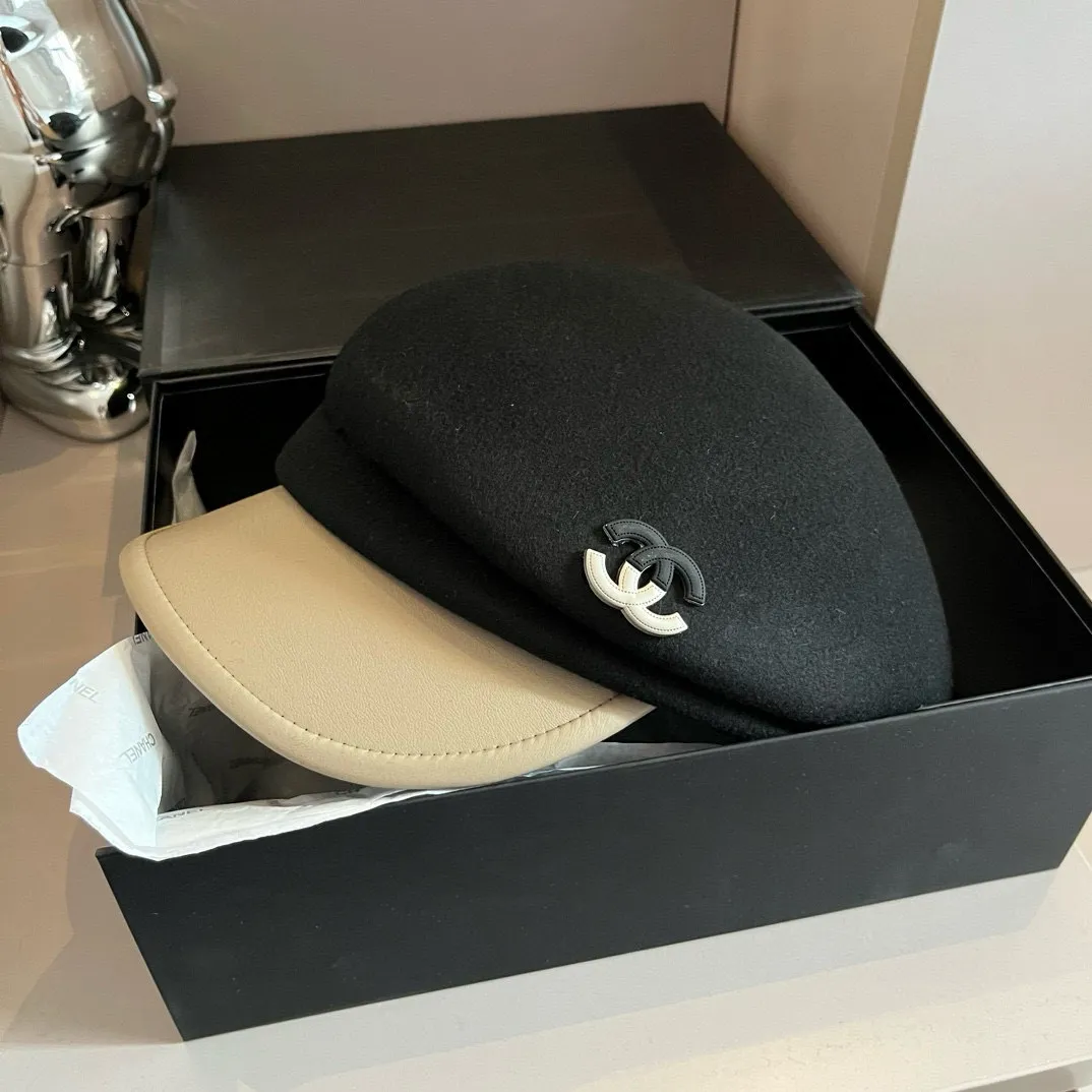 💰180¥ Chanel wool peaked military cap, washed leather brim, high-end color matching, 100% wool🦙, head circumference 57cm adjustable