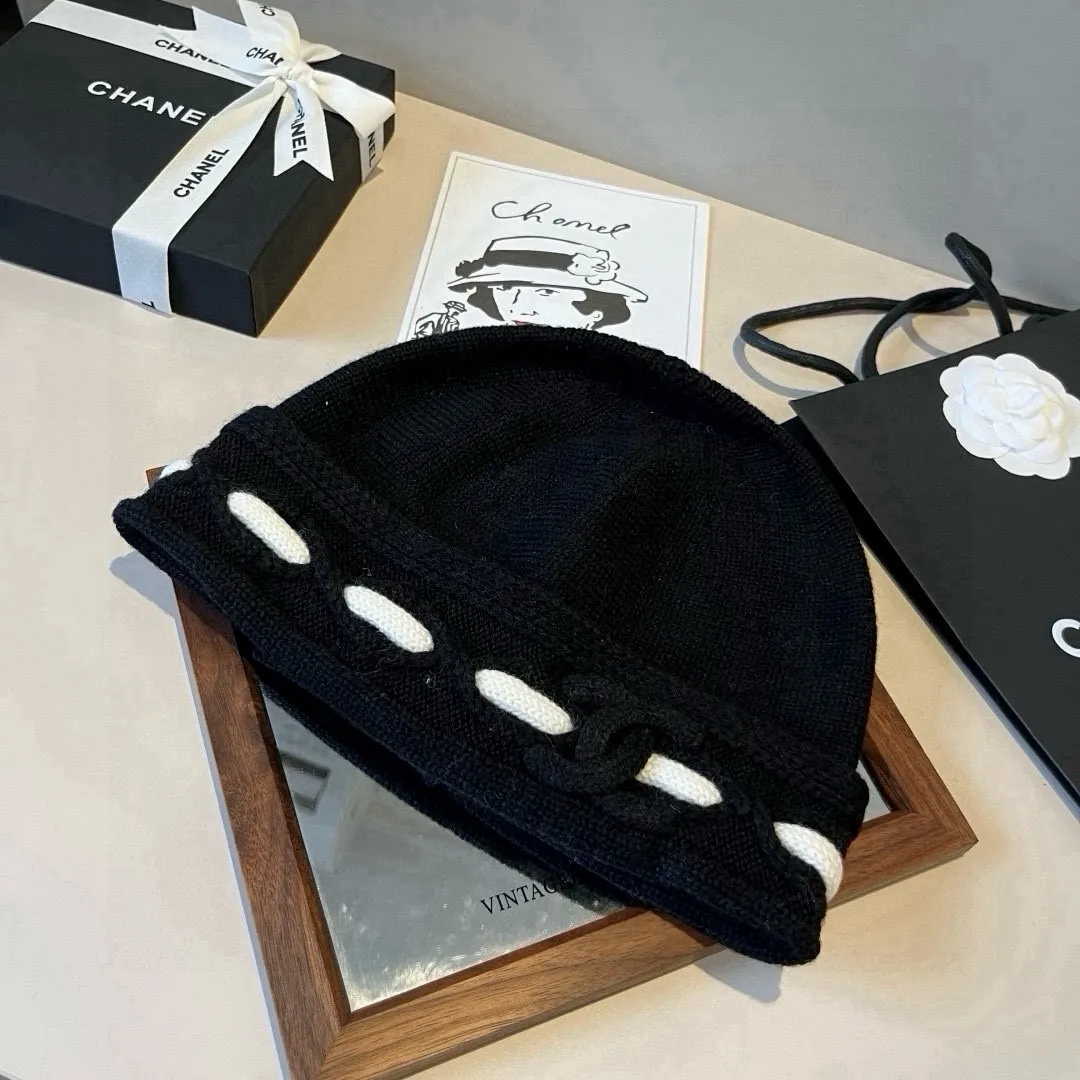 💰70¥ Chanel knitted beanie