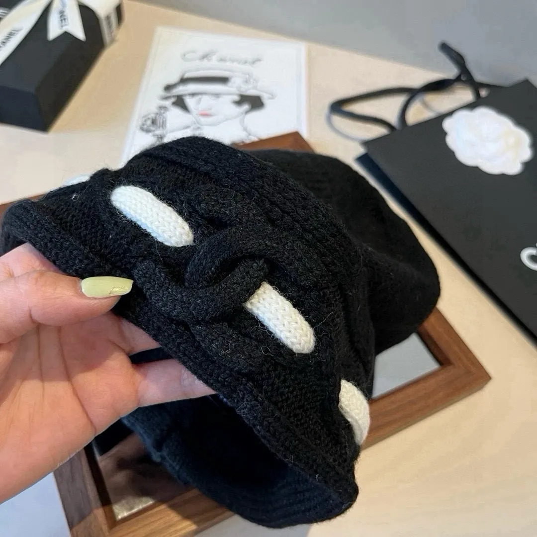 💰70¥ Chanel knitted beanie