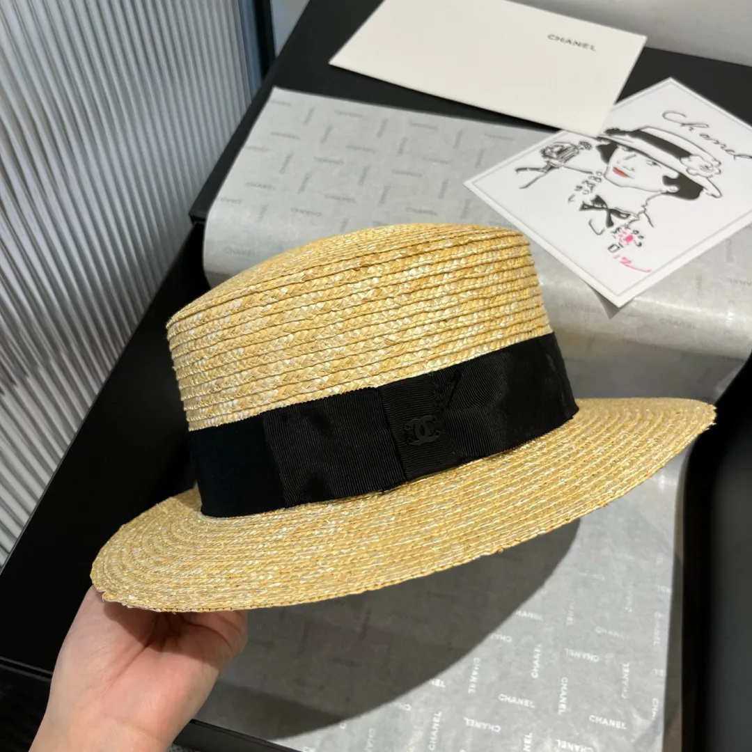 💰160¥ Chanel official flat top hat, made of straw, head circumference 57cm