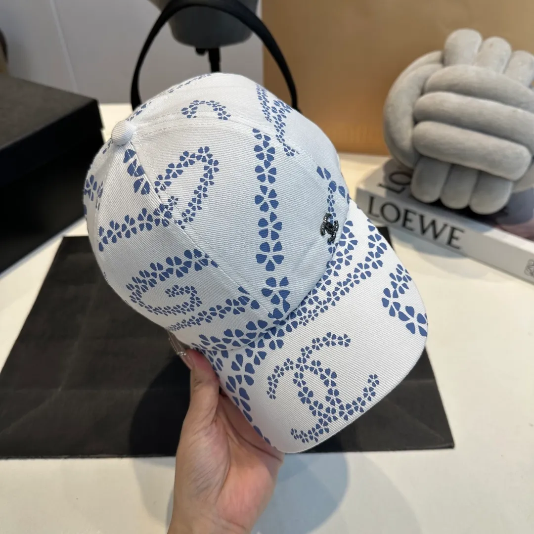 💰60¥ Chanel peaked cap, high-end and elegant, head circumference 57cm