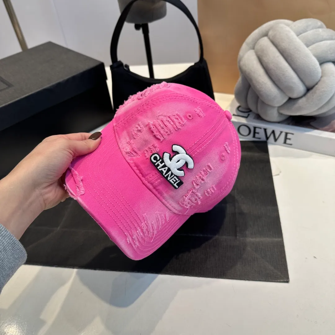 P60 CHANEL 2024 new ripped baseball cap, logo Xiaoxiang is classic and simple, fashionable and casual design, popular new product