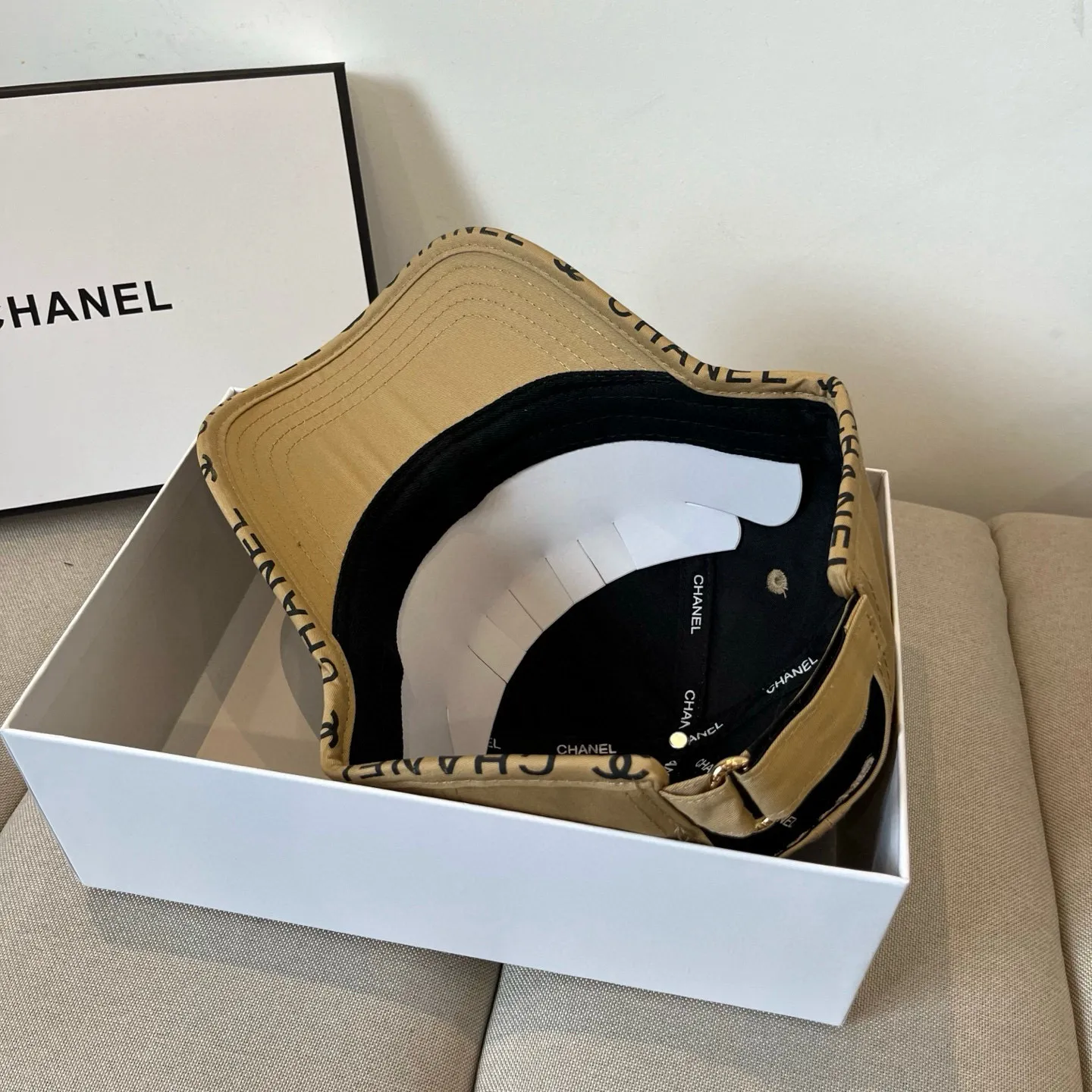 P60 CHANEL new baseball cap, Xiaoxiang classic and simple, fashionable and casual design, popular new product