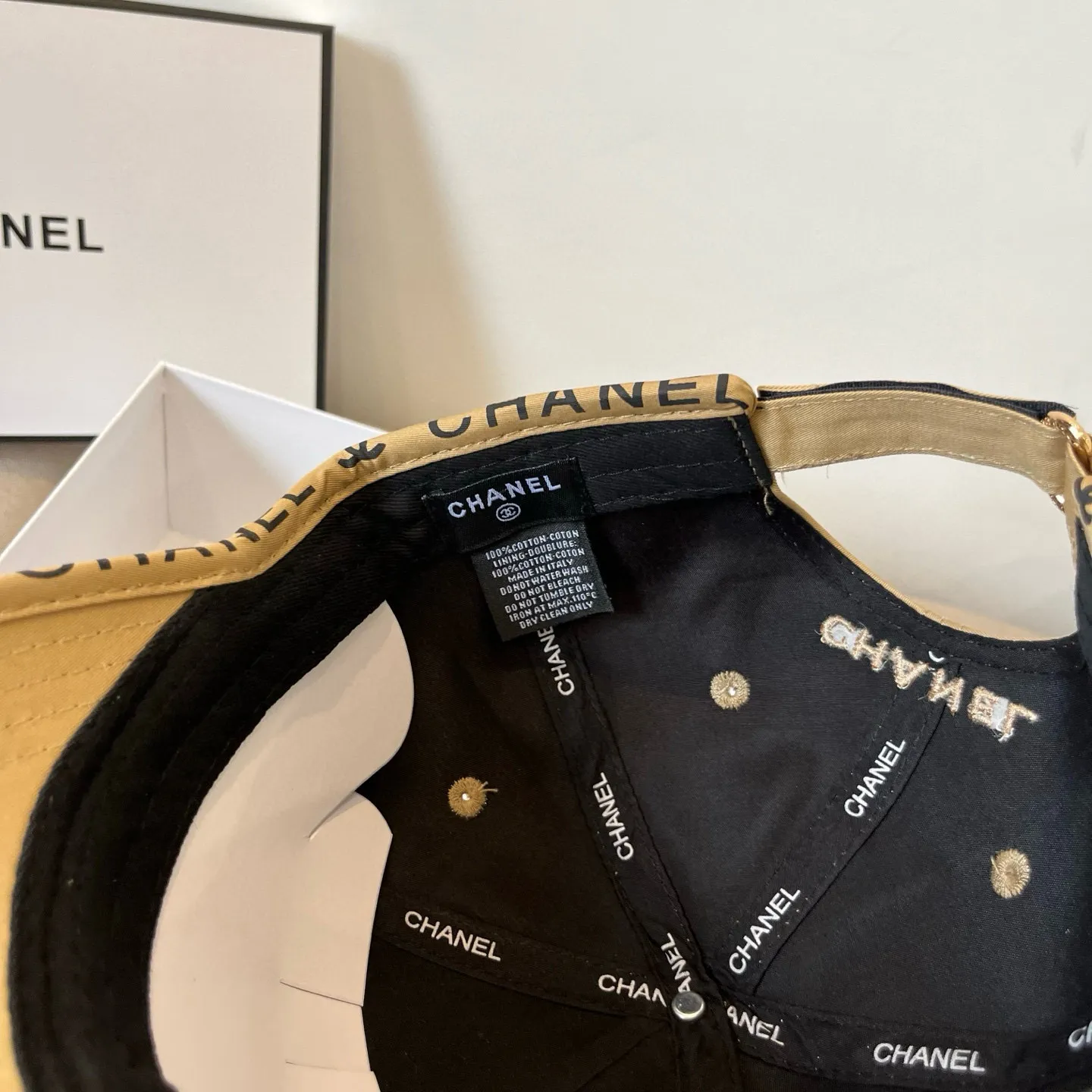 P60 CHANEL new baseball cap, Xiaoxiang classic and simple, fashionable and casual design, popular new product