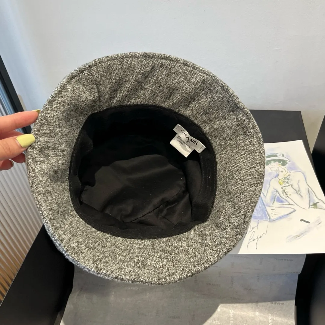 💰120¥ Chanel new bucket hat, head circumference 57cm