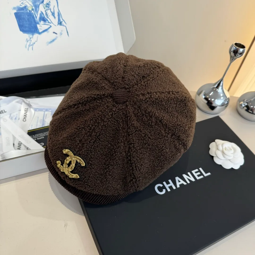 🉐150¥ Chanel wool duck bill forward cap, unisex,