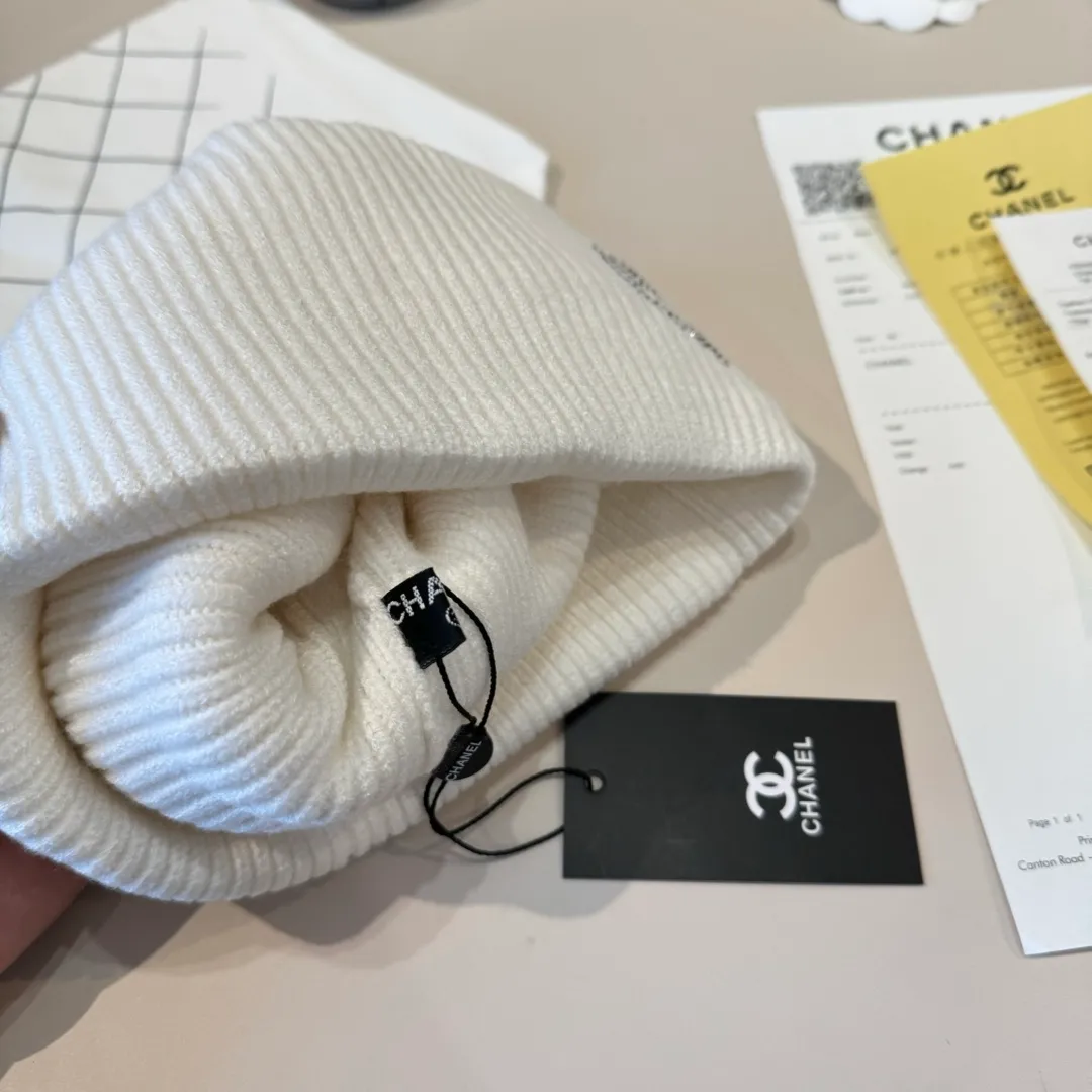 💰70¥ Chanel knitted beanie