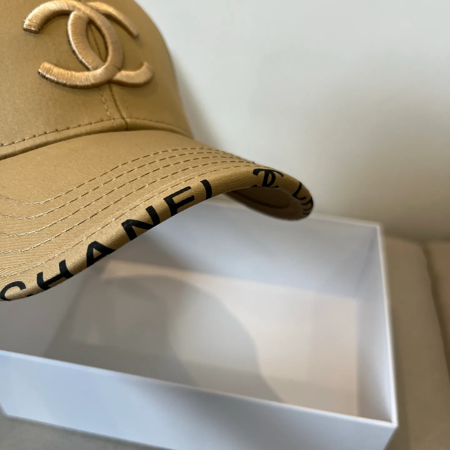 P60 CHANEL new baseball cap, Xiaoxiang classic and simple, fashionable and casual design, popular new product