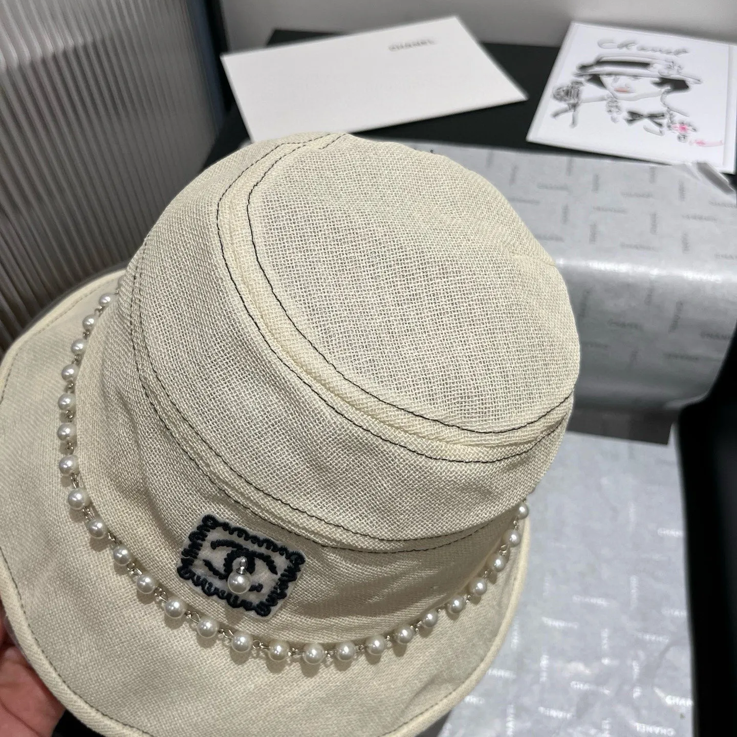 💰120¥ Chanel cotton and linen hat, bucket hat, head circumference 57cm
