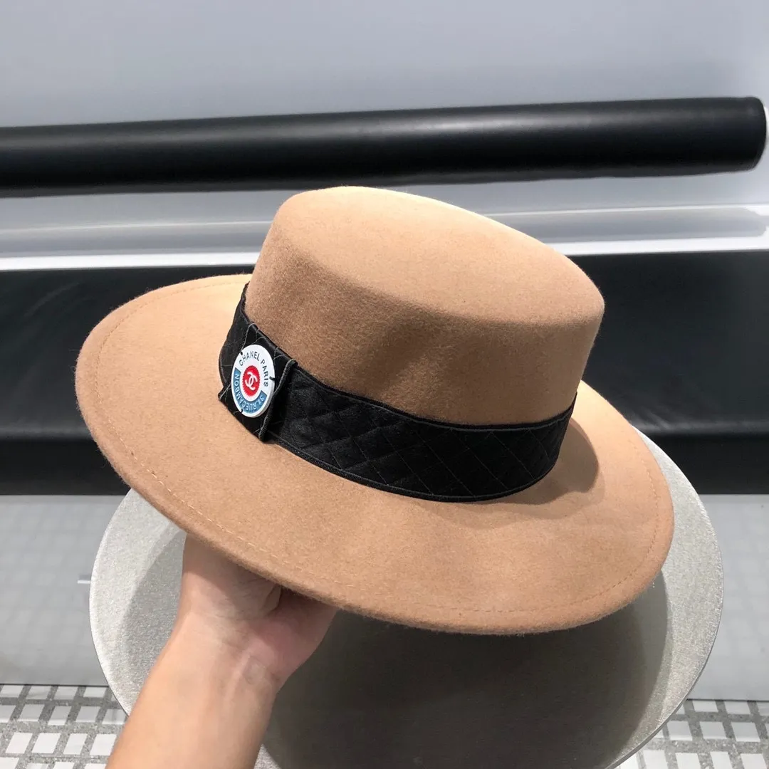 P220 Chanel Chanel 2020 autumn and winter new wool 🦙% top hat, flat hat, a must-have model for Internet celebrities, super high-end.